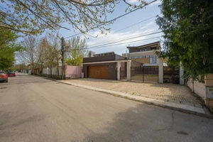 Vila pe malul lacului Mogosoaia | 617 mpt, teren 1182 mp - imagine 12