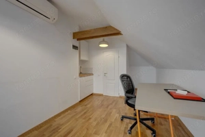 In Cartierul Evreiesc, casa 3 camere pivnita si mansarda open space. - imagine 20
