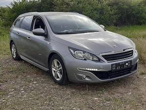 Peugeot 308 - imagine 2