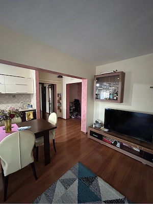 Inchiriere apartament 3 camere