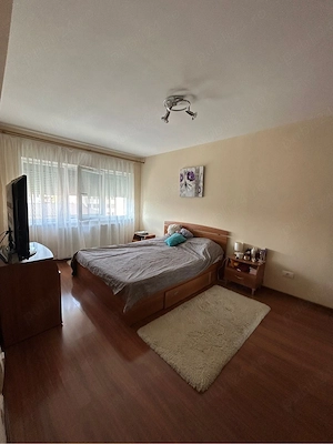Inchiriere apartament 3 camere