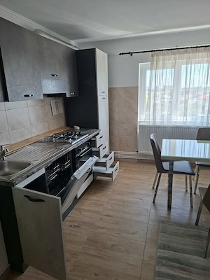 lnchiriez apartament 2 camere cofort 1 sporit zona lenin