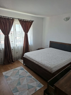 lnchiriez apartament 2 camere cofort 1 sporit zona lenin - imagine 2