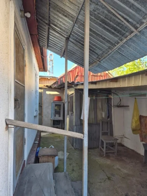 SULINA-CASA 4 CAMERE ,TEREN 132 MP - imagine 3