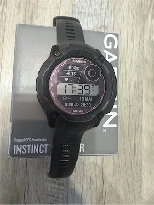 ceas Garmin instict 2X solar - imagine 3