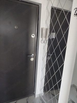 Vand apartament 2 camere, Kaufland Vergului - imagine 7