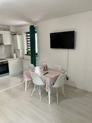 Propietar inchiriez apartament cu 2 camere in Ghimbav - imagine 3