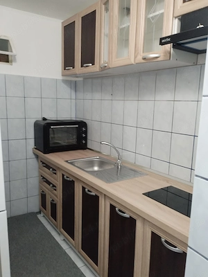 PROPRIETAR închiriez garsoniera 29m2 sector 6 pe Strada Apusului - imagine 3