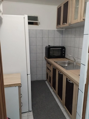 PROPRIETAR închiriez garsoniera 29m2 sector 6 pe Strada Apusului - imagine 4
