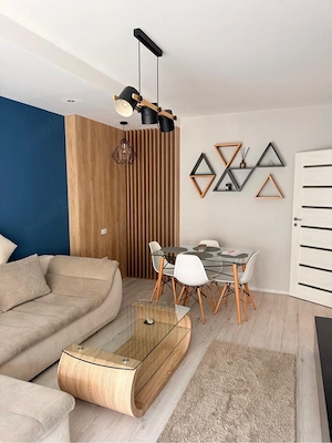 inchiriez apartament 3 camere Aparatorii Patriei - imagine 8