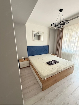 inchiriez apartament 3 camere Aparatorii Patriei - imagine 4