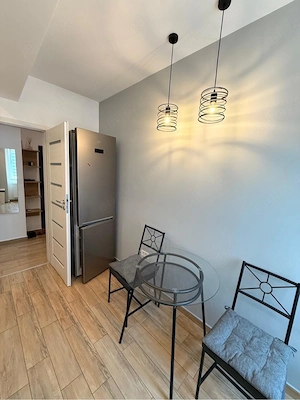 inchiriez apartament 3 camere Aparatorii Patriei - imagine 7