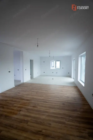 Casa individuala cu 4 camere de 107 mp, zona Giarmata