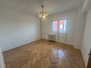 Apartament rar la vanzare - imagine 4