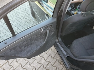 Vând Mercedes C-Klasse C200 W203 2.2Cdi  Avantgarde - imagine 7