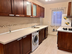 Proprietar dau în chirie Casa mobilată & utilată , proaspăt renovată - imagine 4