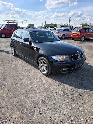 vand bmw seria 1 e87 2009 - imagine 5