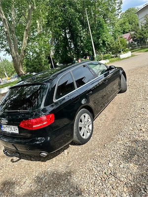 Audi A4 B8 - imagine 5