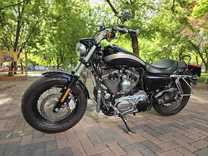 Harley Davidson Sportster 1200 Custom - imagine 5