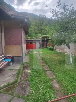 De vanzare casa 4 camere in Nadrag - imagine 12