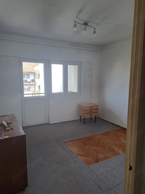 Apartament 2 camere , Strada Dorna , Carpati 2 , et. 4 , 62.900 usor neg. - imagine 5