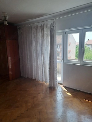 Apartament 2 camere , Strada Dorna , Carpati 2 , et. 4 , 62.900 usor neg. - imagine 3