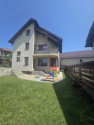 Casa moderna de vanzare   Aleea Viilor, Stefanesti (strada privata)