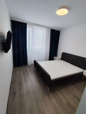 Inchiriez apartament 4 camere,faleza nord,zona Pescarie,Bd Mamaia 294B - imagine 5