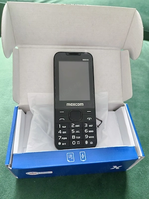 Vând telefon cu butoane Maxcom MM248, NOU