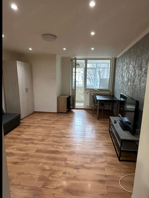 Apartament cu o cameră zona Tătărasi Flora ,etaj 1 - imagine 5