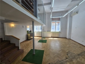 Birou boutique pe doua niveluri cu loft din sticla - Sala Palatului - imagine 2