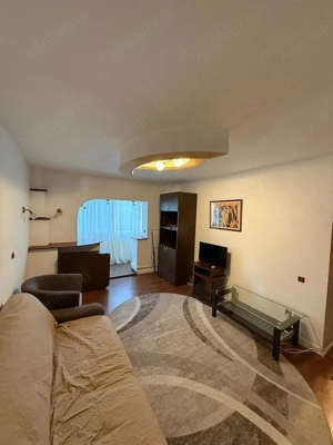 De închiriat 3 camere decomandat, renovat, lift, zona Sebastian - imagine 2