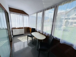 Casă individuală de vânzare – Intrare în Bran, la asfalt | Ideală pentru locuit  - imagine 4