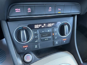 Audi Q3 2.0 Diesel 150 CP 2015 - imagine 16