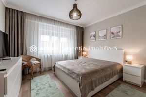 Apartament ultrafinisat la cheie cu 2 camere decomandat Piata Mica - imagine 3