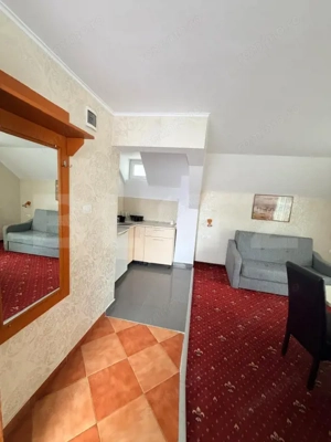 Casă individuală de vânzare – Intrare în Bran, la asfalt | Ideală pentru locuit  - imagine 8