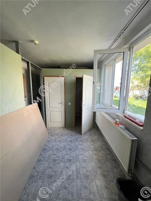 Casa la cheie cu 200 mp utili P+E si curte 250 mp zona Gusterita Sibiu - imagine 3