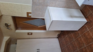 Vand apartament semidecomandat, 2 camere, zona Nanterre - Calea Bucuresti  - imagine 3
