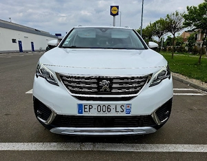 Peugeot 5008 - imagine 2