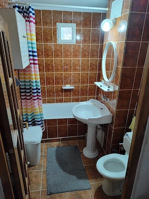 PF dau în chirie ap. 2 cam. pe str. Bistriței  - imagine 2