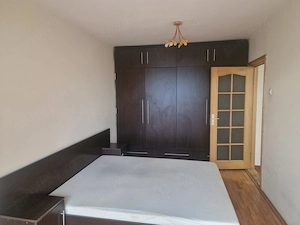 Două camere,etaj intermediar,zona Păcurari OMV - imagine 2