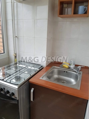 2 camere decomandat etaj 3 renovat -CENTRALA - imagine 9