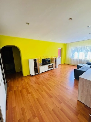 Trei camere,decomandat,etaj 2,renovat,utilat,mobilat,Valea Lupului lângă Primărie - imagine 15