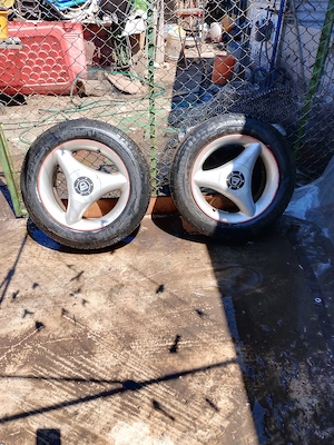 Jante renault pe 16 si un set pe15