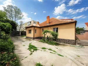 Casa in zona Florilor cu teren de 579 mp la vanzare - imagine 2