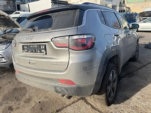 Vand autoturism avariat Jeep Comapss - imagine 4
