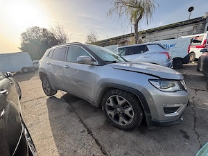 Vand autoturism avariat Jeep Comapss - imagine 3