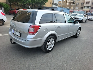 Opel Astra H an 2008 motor 1.7 TDI proprietar,acte la zi in mun. ARAD. - imagine 4