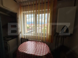 Apartament de vanzare, cu 2 camere, 49 mp, zona Micro 11 - imagine 4