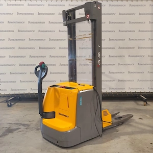Transpalet electric cu catarg Jungheinrich EJC 216, capacitate 1600 kg - imagine 2
